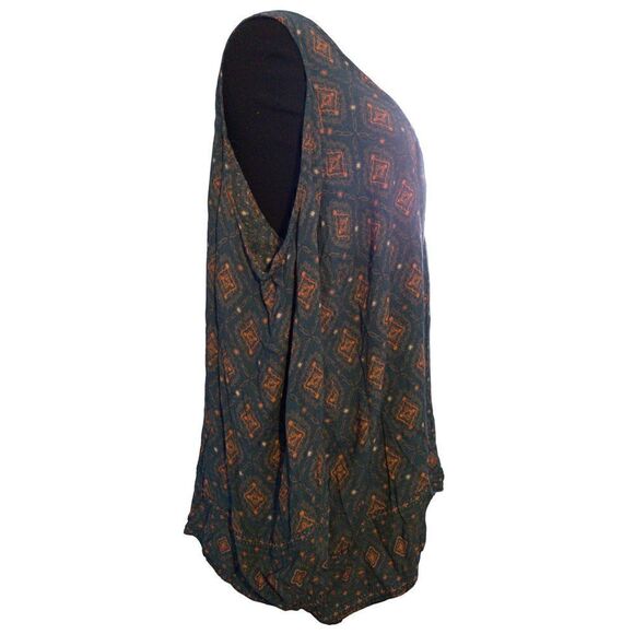 Torrid Geo Print Gauze Cold Shoulder Blouse Size 3 - Picture 6 of 7